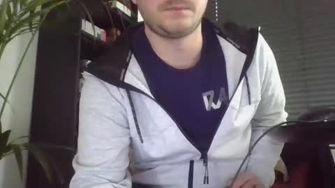 Snapshot of geiljongetje1991 chatting on February 10, 2025, 9:04 am geiljongetje1991 online show from February 10, 2025, 9:04 am