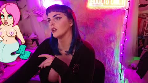 Snapshot of geishamonroe chatting on December 9, 2024, 10:22 am Geisha Monroe online show from December 9, 2024, 10:22 am