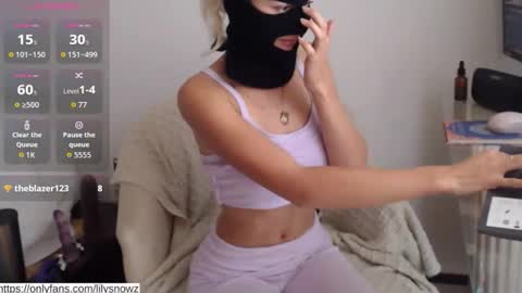 Snapshot of gemiwaterz chatting on October 3, 2025, 4:26 pm Lilith 3 online show from October 3, 2025, 4:26 pm