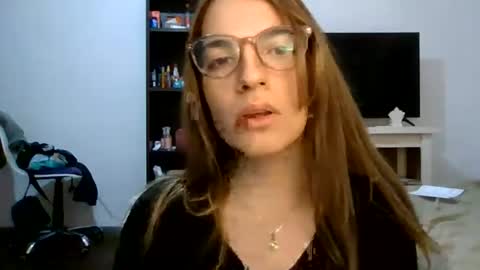 Gemma online show from July 6, 2026, 1:52 pm