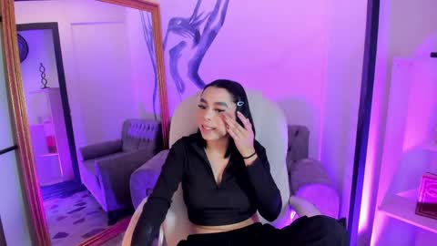 gemmabrown_ online show from April 9, 2026, 1:05 pm
