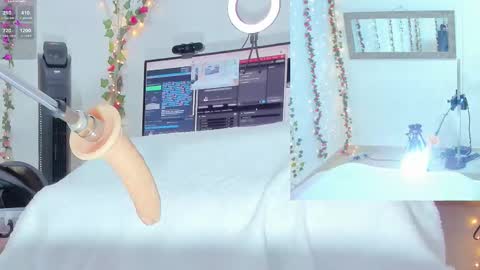 Genesis online show from November 1, 2025, 9:22 am