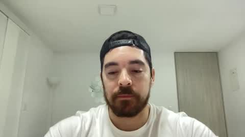 Snapshot of genesis_wb chatting on December 5, 2024, 12:30 am genesis_wb online show from December 5, 2024, 12:30 am