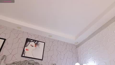 genesisrayden online show from May 28, 2026, 8:06 pm