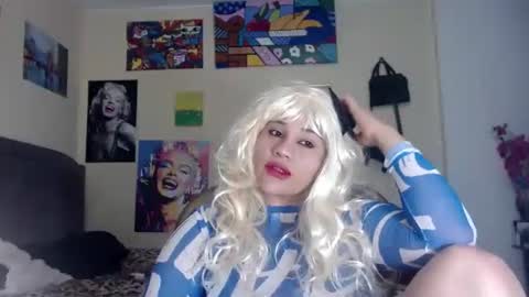 gensesisex online show from November 17, 2025, 1:00 am