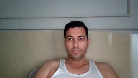 Snapshot of genteldevil chatting on January 9, 2026, 9:23 am genteldevil online show from January 9, 2026, 9:23 am