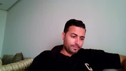 Snapshot of genteldevil chatting on February 7, 2026, 3:38 pm genteldevil online show from February 7, 2026, 3:38 pm