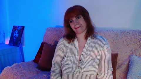 gentlemila online show from March 3, 2025, 2:36 am