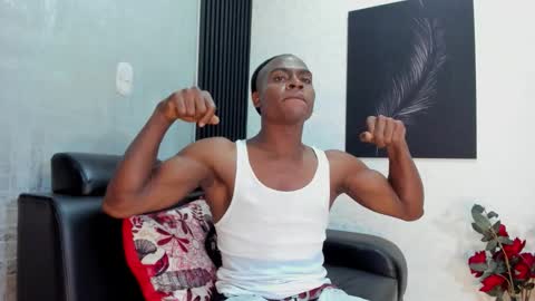 Snapshot of george_lancee chatting on November 20, 2025, 4:56 am G E O R G E online show from November 20, 2025, 4:56 am