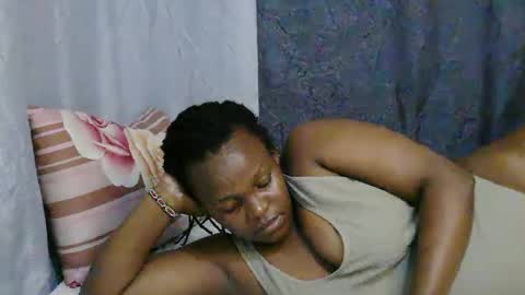 Snapshot of georgeous_kimberly chatting on September 19, 2025, 6:52 pm georgeous_kimberly online show from September 19, 2025, 6:52 pm