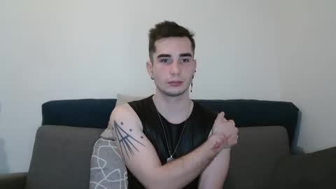 Snapshot of georgeyuno chatting on January 11, 2025, 5:29 pm George Yuno online show from January 11, 2025, 5:29 pm