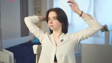 My name is Kelly online show from September 27, 2025, 3:22 am