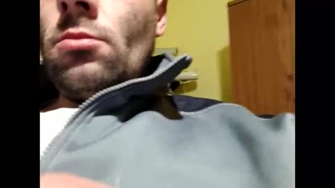 gergokertesz online show from December 19, 2024, 9:06 pm