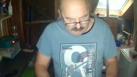 germany_50 online show from October 4, 2025, 6:00 am