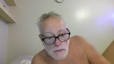 Snapshot of gerrygay chatting on December 5, 2024, 12:30 am gaydaddy online show from December 5, 2024, 12:30 am