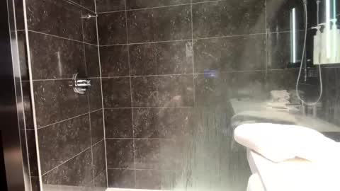 getitdaddyplease online show from December 16, 2025, 9:36 am