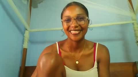 Snapshot of gggloria chatting on November 6, 2025, 7:42 am gggloria online show from November 6, 2025, 7:42 am