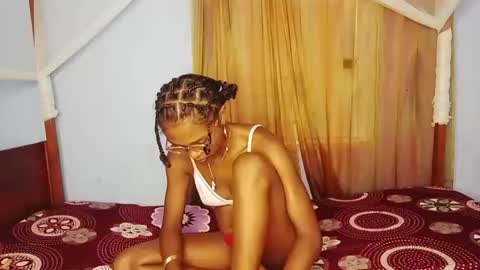 Snapshot of gggloria chatting on February 4, 2026, 6:41 am gggloria online show from February 4, 2026, 6:41 am