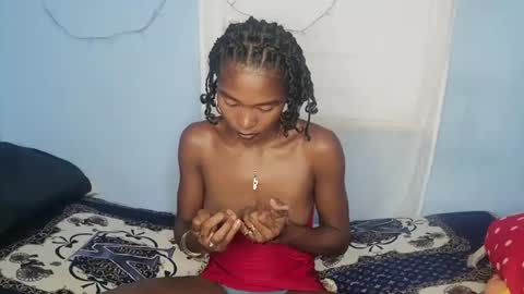 Snapshot of gggloria chatting on February 6, 2026, 7:50 pm gggloria online show from February 6, 2026, 7:50 pm