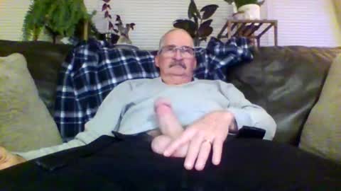 Snapshot of ghost2534 chatting on December 18, 2025, 11:44 pm ghost2534 online show from December 18, 2025, 11:44 pm