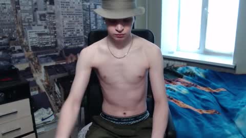 Snapshot of ghostfacefriends chatting on February 12, 2025, 5:26 am Fedya online show from February 12, 2025, 5:26 am