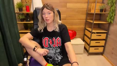 Sweety online show from February 10, 2025, 9:25 pm