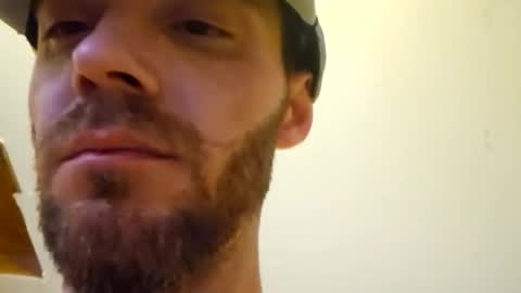 Snapshot of ghuntz22 chatting on November 7, 2025, 9:53 am ghuntz22 online show from November 7, 2025, 9:53 am