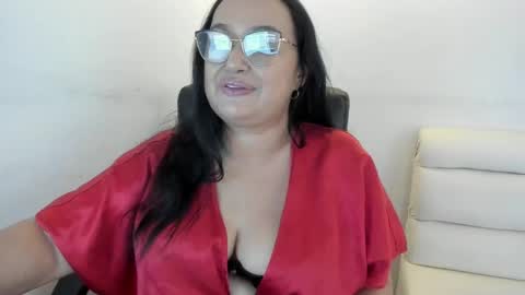nahomi online show from January 17, 2025, 3:12 am