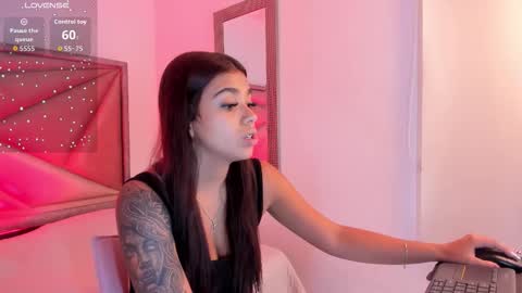 Gia  online show from December 14, 2025, 6:12 pm