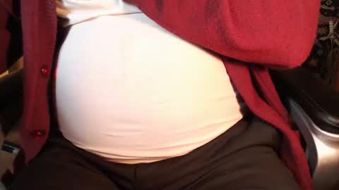 Gianni9000000 online show from April 15, 2026, 10:22 am