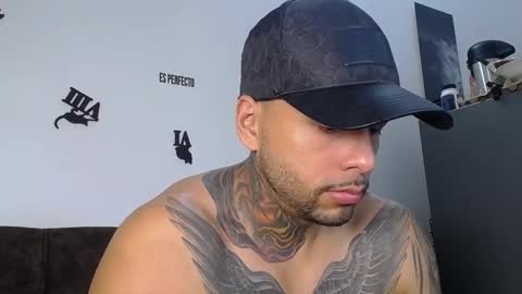 Snapshot of gianni_donato95 chatting on October 4, 2025, 7:45 pm Dilan online show from October 4, 2025, 7:45 pm