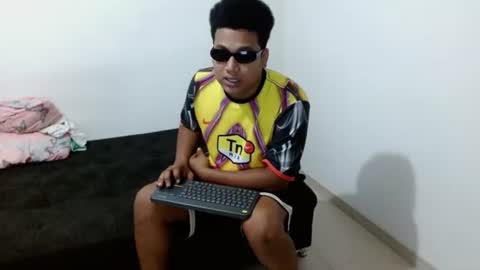 BOSS online show from June 21, 2026, 5:21 am