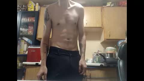 Snapshot of giantdick4u1991 chatting on November 6, 2025, 10:27 am giantdick4u1991 online show from November 6, 2025, 10:27 am