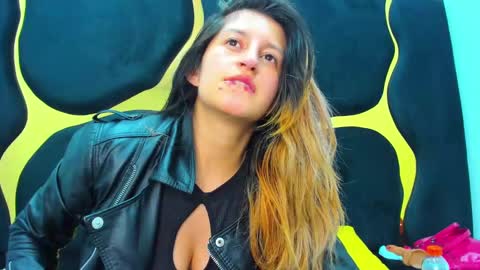 Snapshot of giaroussel chatting on March 8, 2025, 8:35 pm GiaRoussel online show from March 8, 2025, 8:35 pm