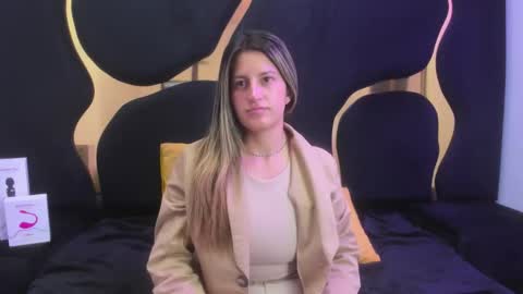 Snapshot of giaroussel chatting on September 19, 2025, 3:56 pm GiaRoussel online show from September 19, 2025, 3:56 pm