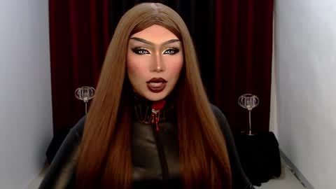 Snapshot of giaxxx01 chatting on January 22, 2025, 4:02 am Gia X online show from January 22, 2025, 4:02 am