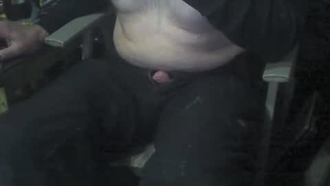 Snapshot of giftedbiker11 chatting on November 10, 2025, 1:37 am giftedbiker online show from November 10, 2025, 1:37 am