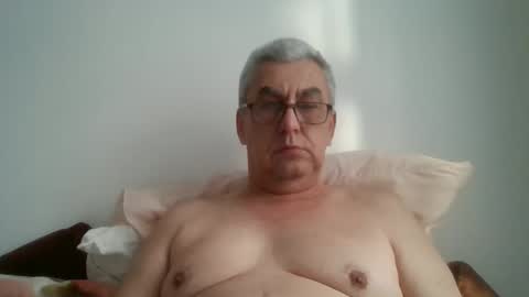 gigi1970 online show from April 16, 2026, 4:30 pm