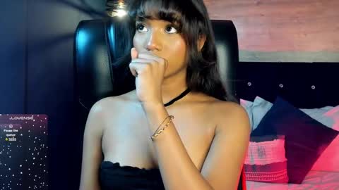 Snapshot of gigi_strawberry chatting on February 24, 2025, 4:49 am GIGI online show from February 24, 2025, 4:49 am