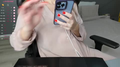 Snapshot of gigihadd chatting on December 1, 2024, 7:36 pm gigihadd online show from December 1, 2024, 7:36 pm