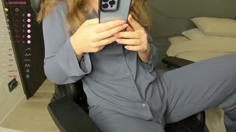 Snapshot of gigihadd chatting on January 23, 2025, 5:52 pm gigihadd online show from January 23, 2025, 5:52 pm