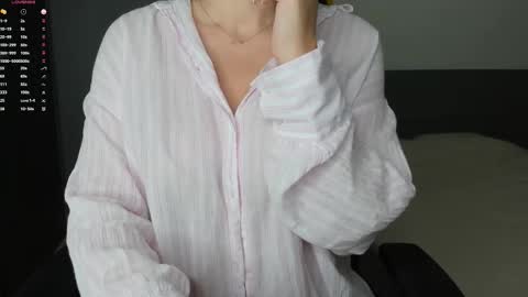 Snapshot of gigihadd chatting on September 12, 2025, 5:35 pm gigihadd online show from September 12, 2025, 5:35 pm