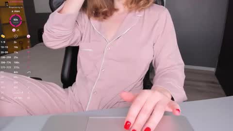 gigihadd online show from March 27, 2026, 6:40 pm