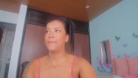 Snapshot of gigimiler8 chatting on October 7, 2025, 8:50 pm Sharlotte online show from October 7, 2025, 8:50 pm