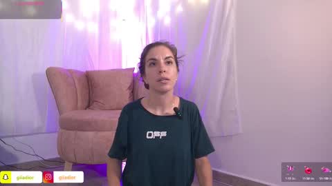 Snapshot of giiadior1 chatting on October 16, 2025, 3:18 am GiiaDior online show from October 16, 2025, 3:18 am