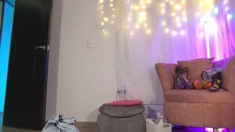 Snapshot of giiadior1 chatting on October 28, 2025, 11:58 am GiiaDior online show from October 28, 2025, 11:58 am