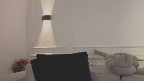 Snapshot of giigii_hadidd chatting on July 17, 2026, 7:52 pm Giigii Hadid online show from July 17, 2026, 7:52 pm