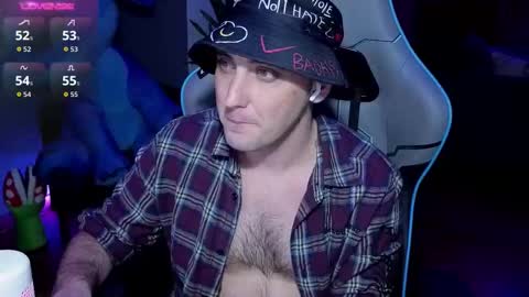 Snapshot of gil_gamesh2nd chatting on February 4, 2026, 6:03 pm Mirko online show from February 4, 2026, 6:03 pm