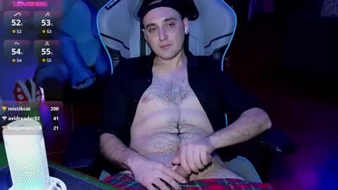 Snapshot of gil_gamesh2nd chatting on February 8, 2026, 8:45 pm Mirko online show from February 8, 2026, 8:45 pm