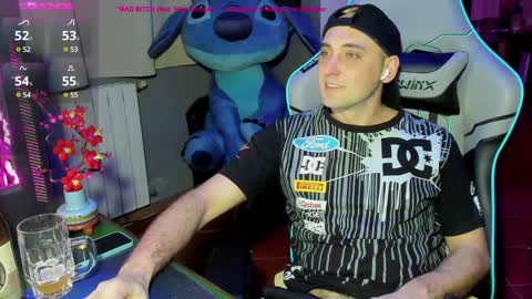 Snapshot of gil_gamesh90 chatting on January 21, 2025, 5:51 pm Mirko online show from January 21, 2025, 5:51 pm